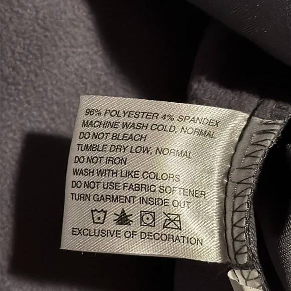 National Corvette Museum C7 Logo jacket (M) EUC! - Picture 5 of 13